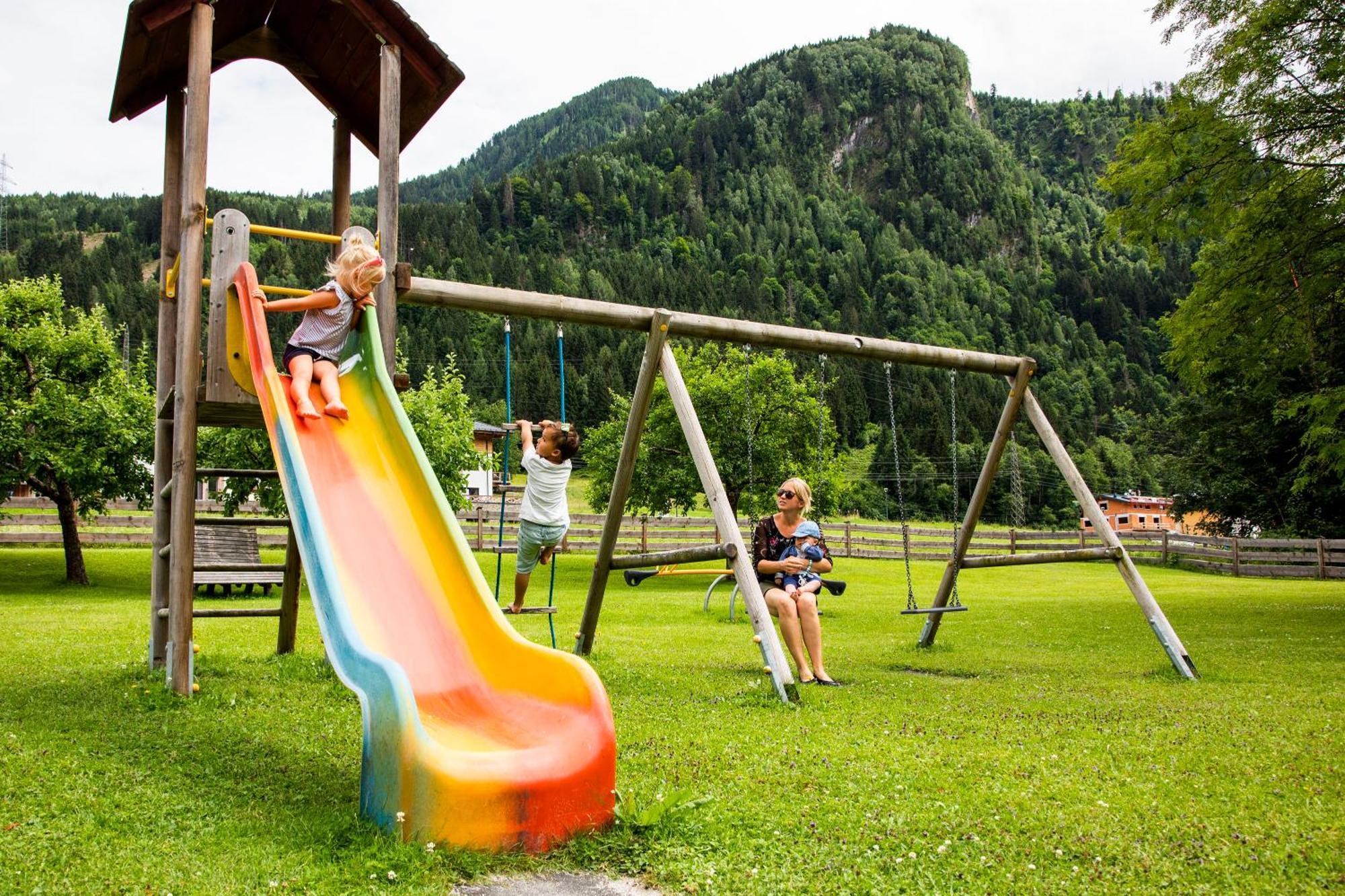 Appartement Muehle - Including Summercard, Sauna, Kaprun'S Largest Private Garden With Panoramic View エクステリア 写真