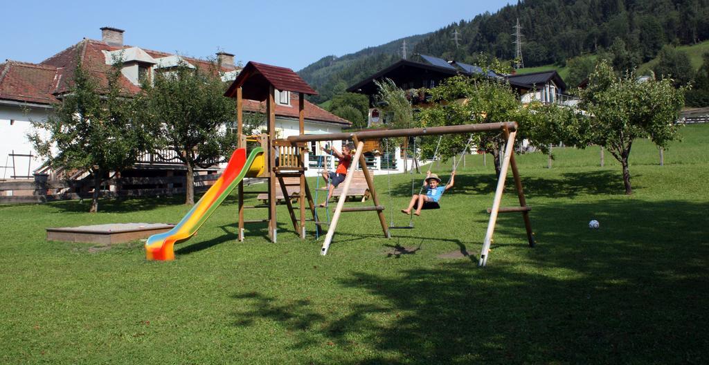Appartement Muehle - Including Summercard, Sauna, Kaprun'S Largest Private Garden With Panoramic View エクステリア 写真