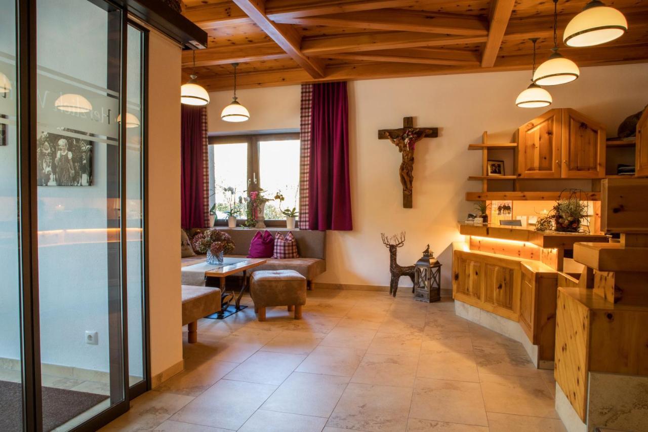 Appartement Muehle - Including Summercard, Sauna, Kaprun'S Largest Private Garden With Panoramic View エクステリア 写真